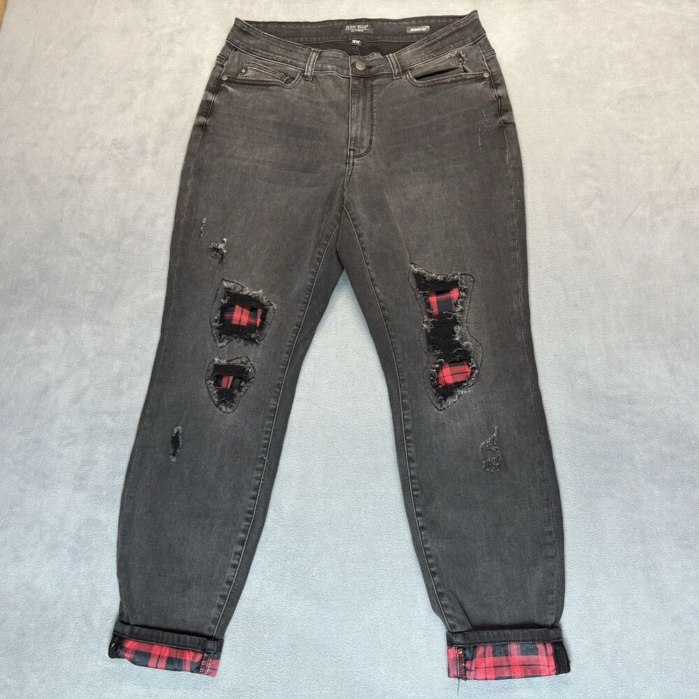 Judy Blue Jeans Size 16W Skinny Fit Distressed Buffalo Plaid Black Stretch